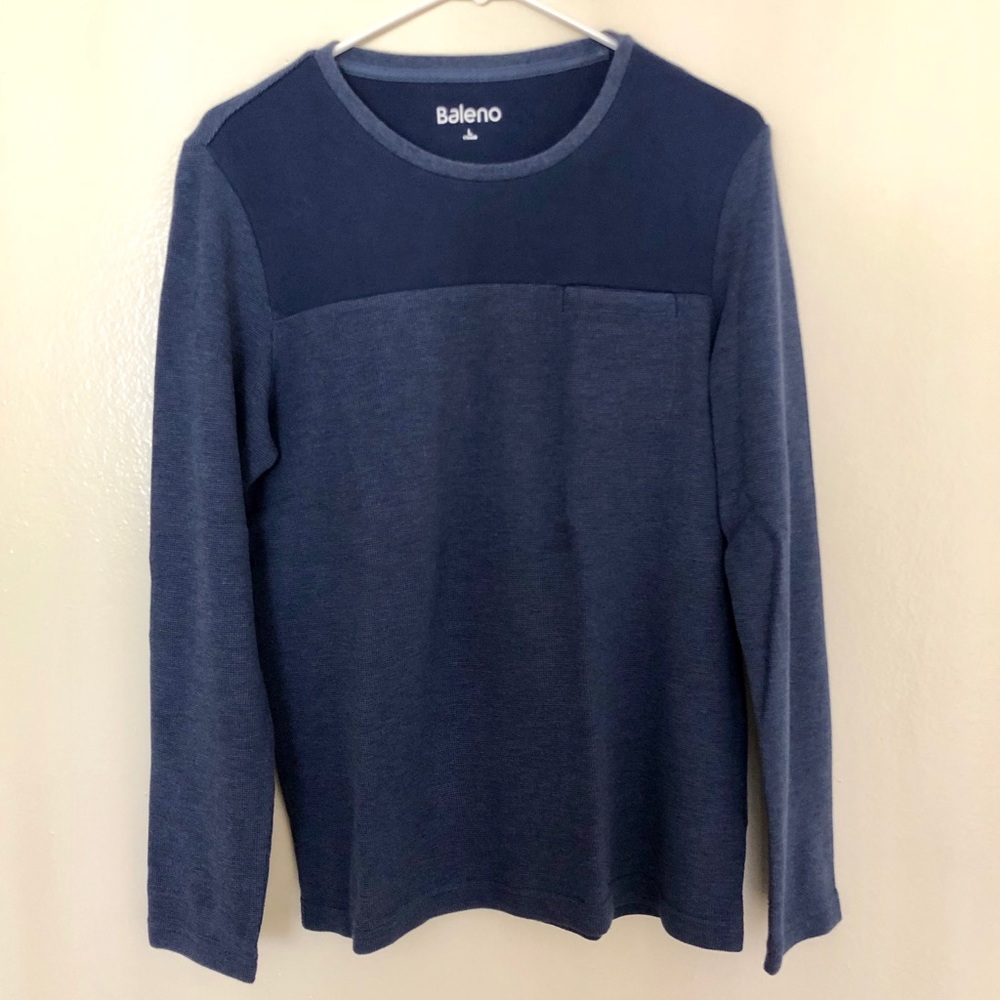 Blue long sleeve tee, Baleno